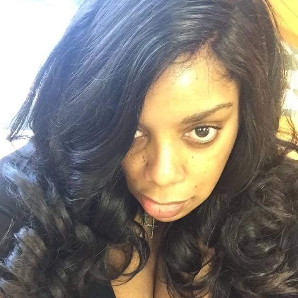 Meet your Posher, Yvetta